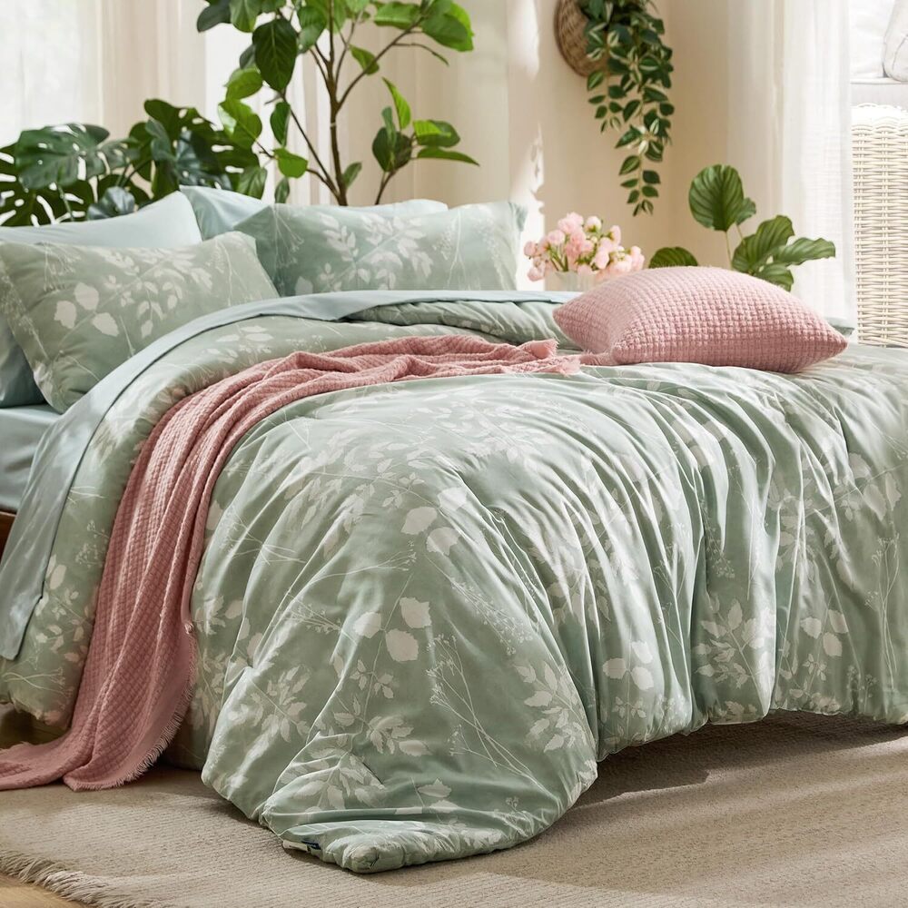 King Size Comforter Set - 7 Pieces Floral Sage Green GentleSoft™ Bedding - Picture 8 of 8